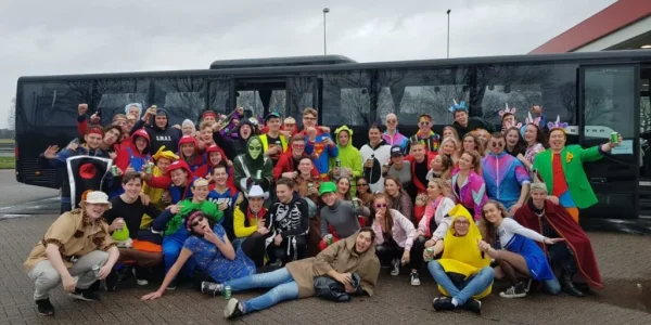 Partybus huren voor carnaval Utrechtse Heuvelrug